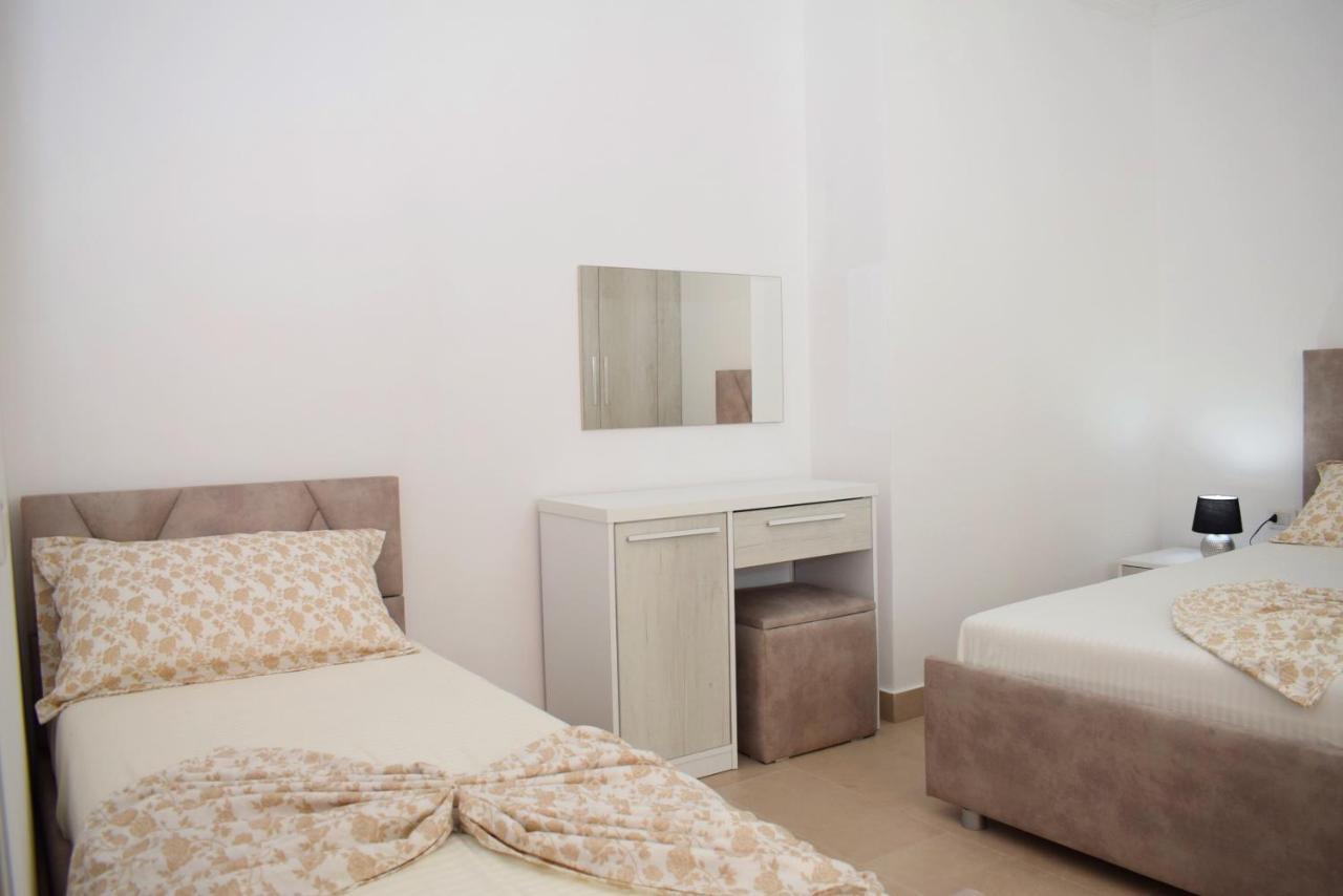 Best Summer Apartment Голем Екстериор снимка