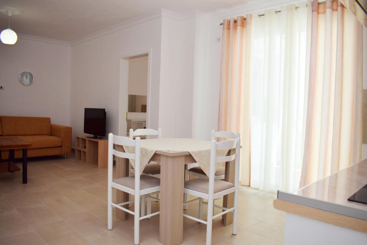 Best Summer Apartment Голем Екстериор снимка