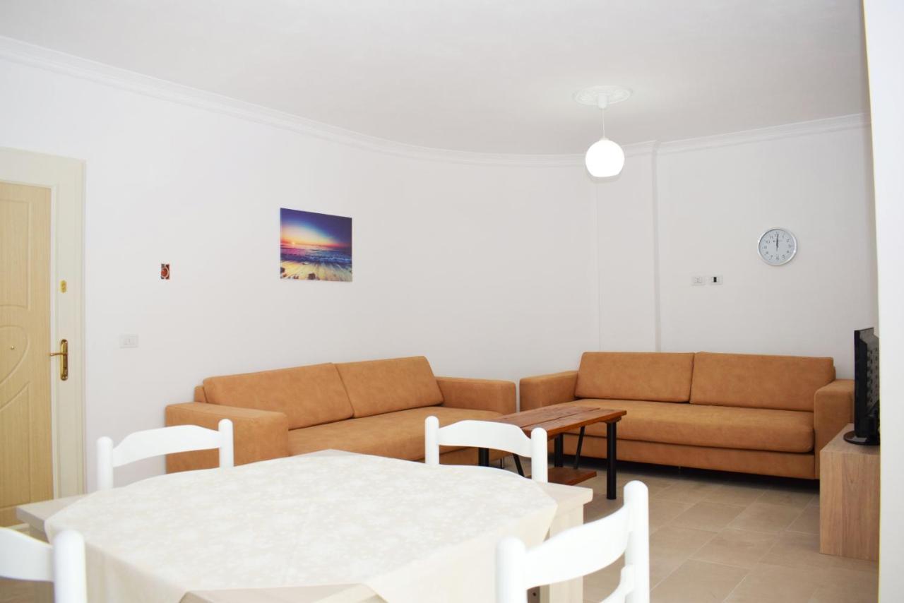 Best Summer Apartment Голем Екстериор снимка