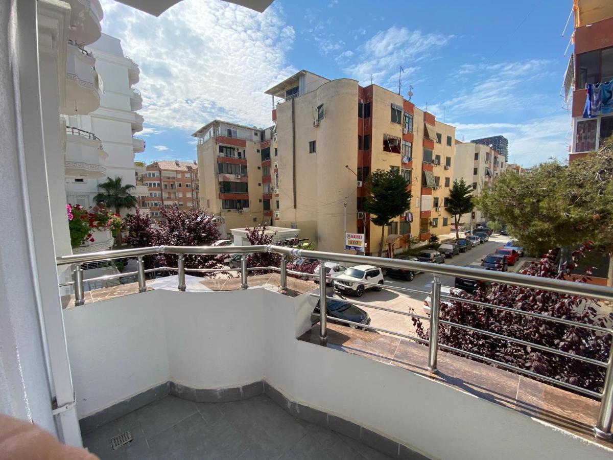 Best Summer Apartment Голем Екстериор снимка