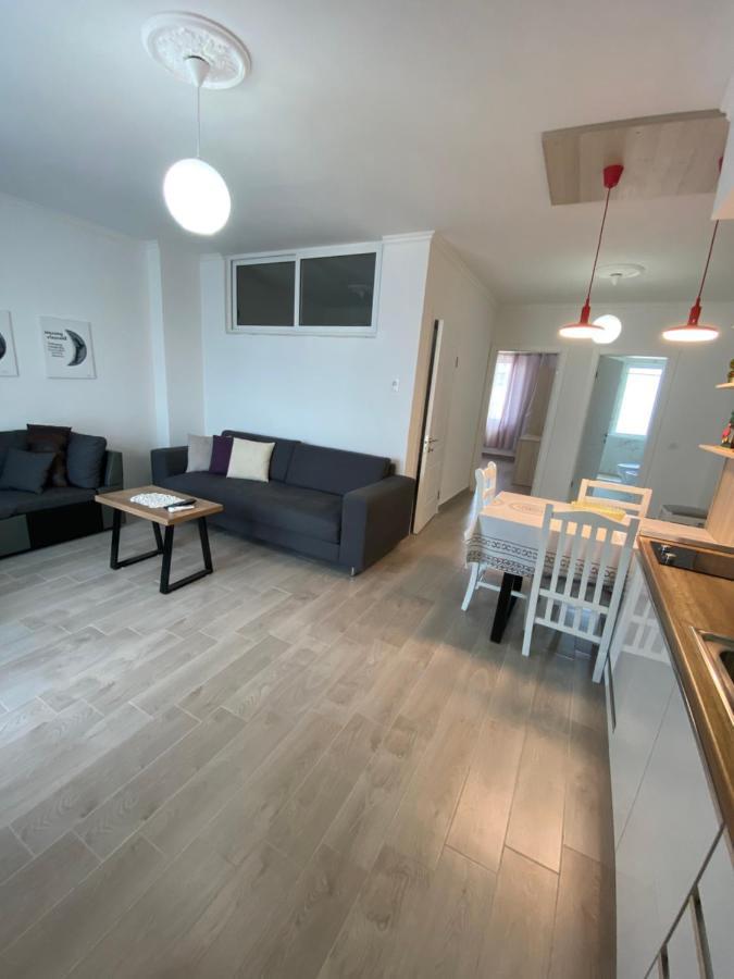 Best Summer Apartment Голем Екстериор снимка