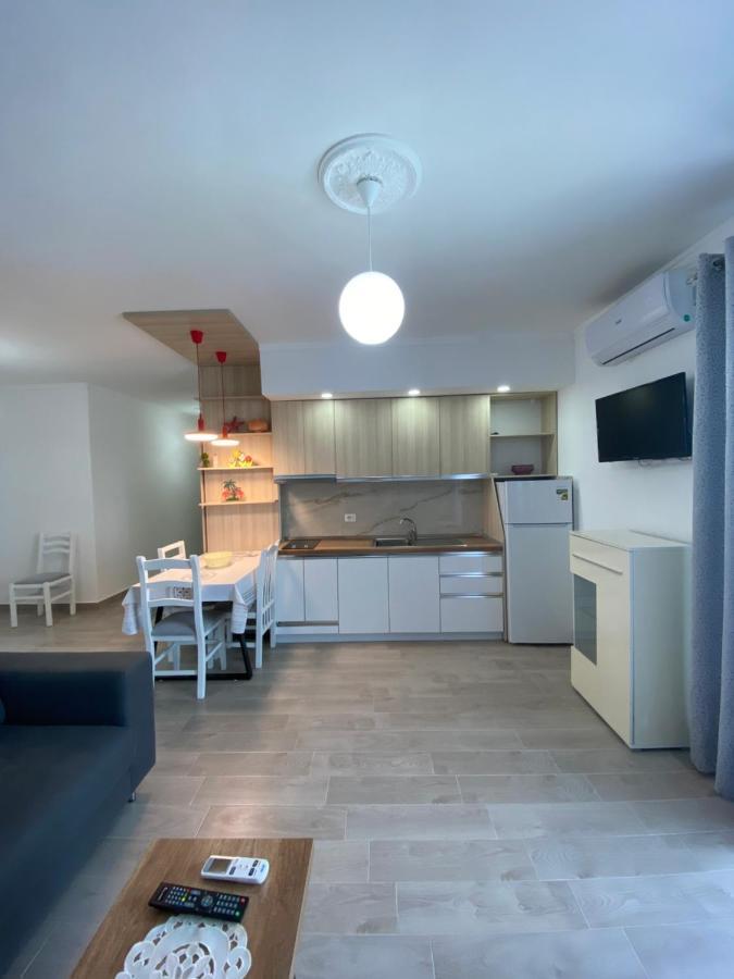 Best Summer Apartment Голем Екстериор снимка