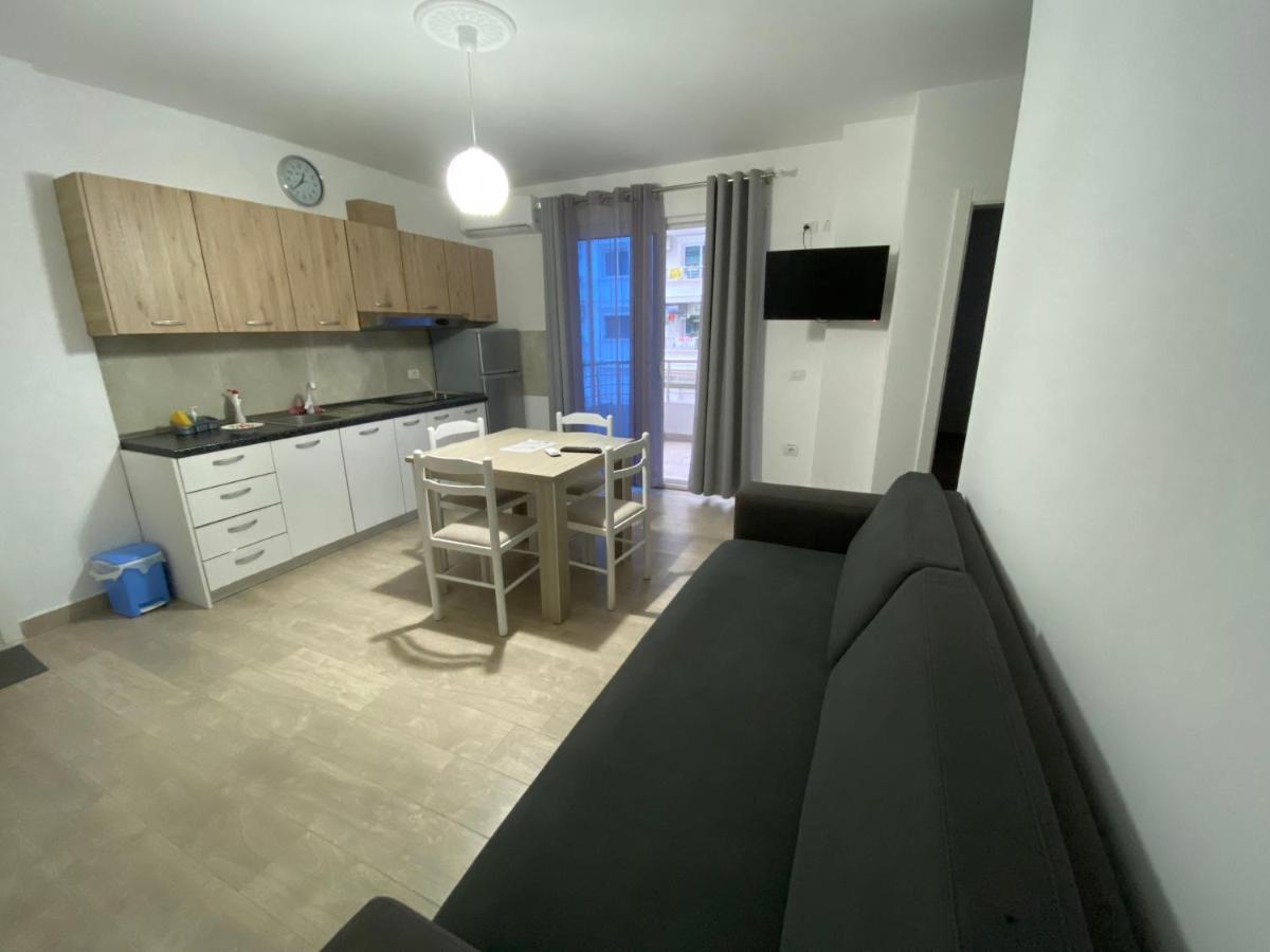 Best Summer Apartment Голем Екстериор снимка