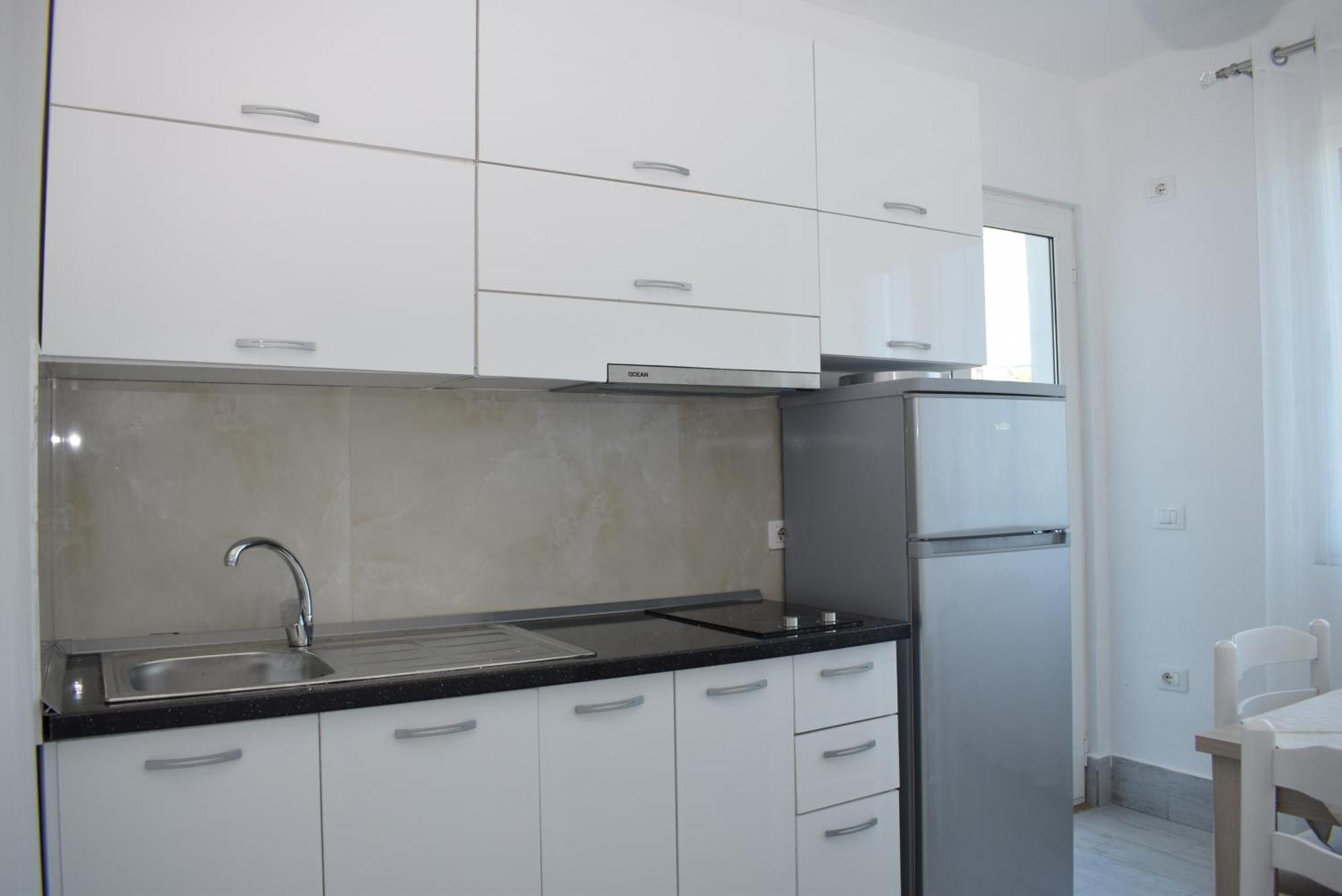 Best Summer Apartment Голем Екстериор снимка