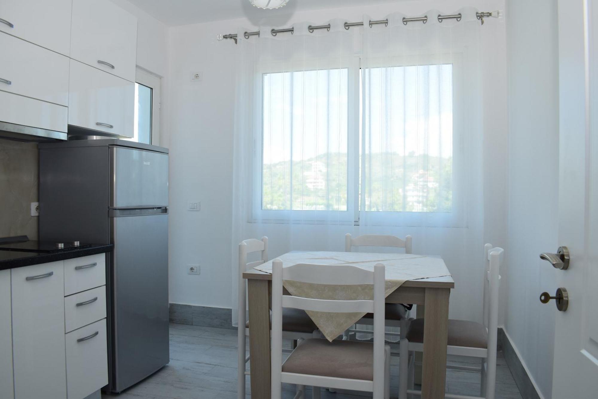 Best Summer Apartment Голем Екстериор снимка